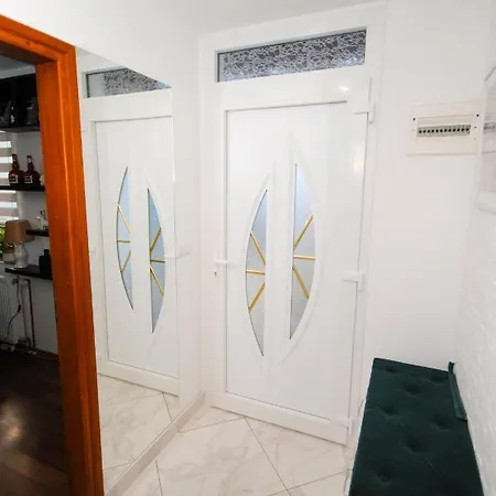 Apartman Alchemist I Bosanska Dubica Exterior photo